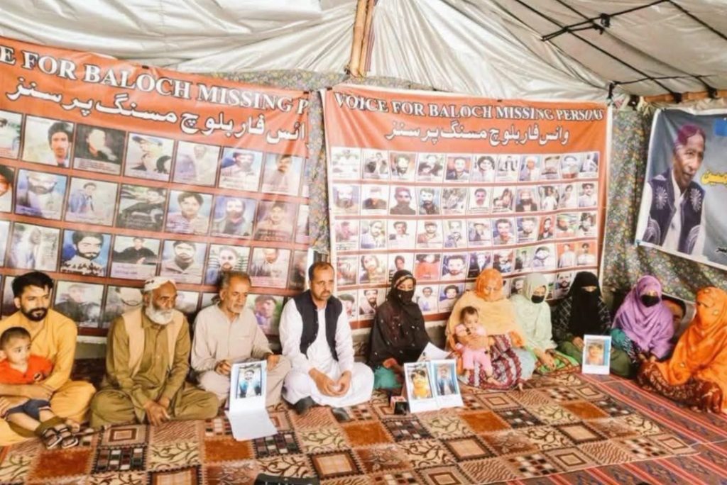 بیبرگ قمبرانی تون اوار کل بیگواہ غا بندغ آتا یلہ کننگ نا خواست، وی بی ایم نا برانز برجا